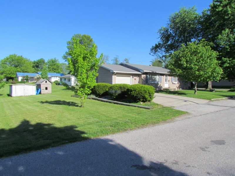 604 N. Illinois St. Pittsfield, Illinois