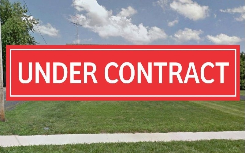 220 Piper Ln. Pittsfield, Illinois