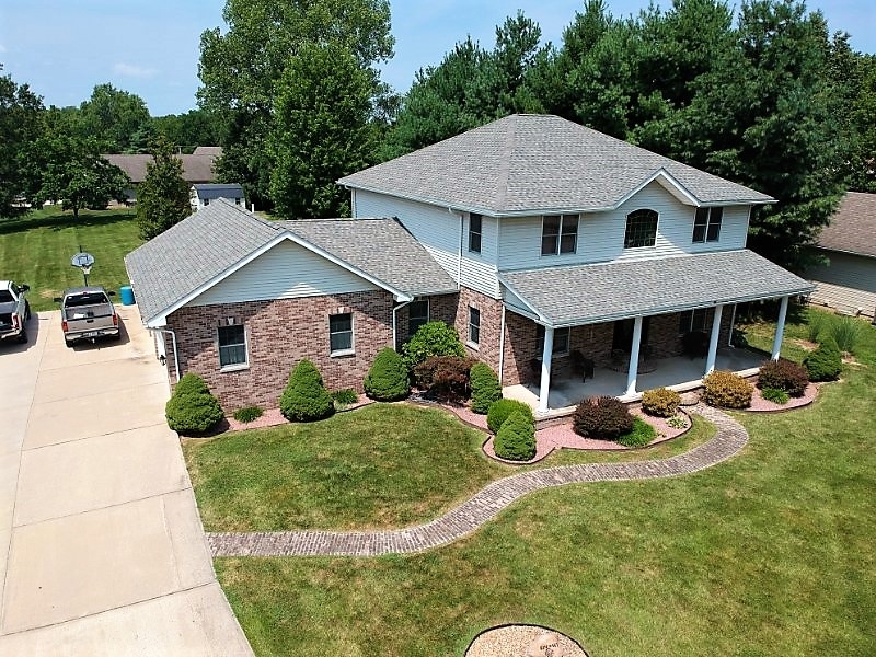 4 Quail Ridge Drive Pittsfield, Illinois