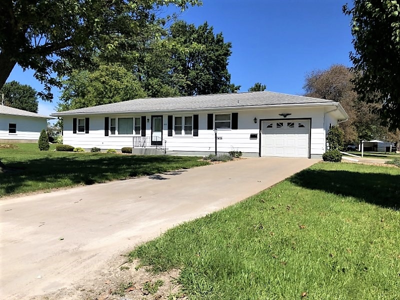 850 W. Perry St. Pittsfield, Illinois