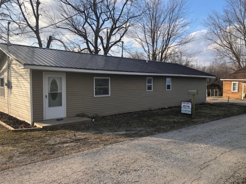 631 Chestnut Street, Pittsfield, IL