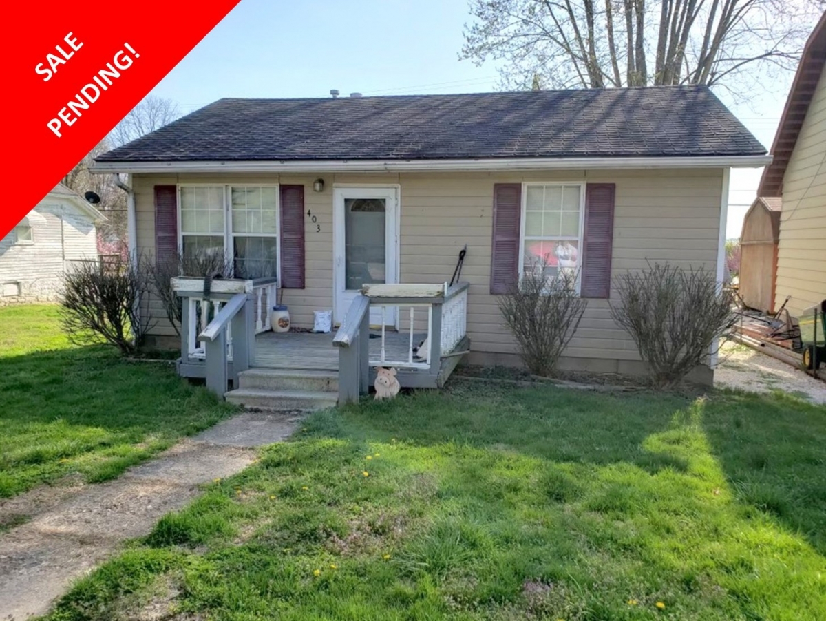 403 W. Quincy St., Pleasant Hill, IL