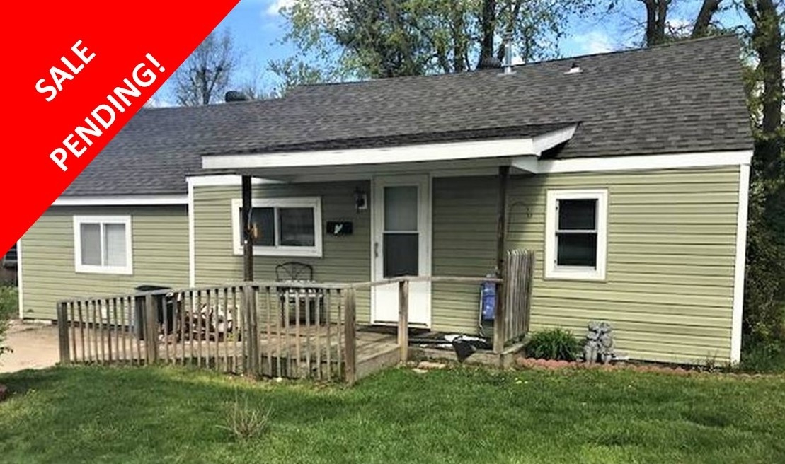 218 S. Clinton, Pittsfield, IL 62363