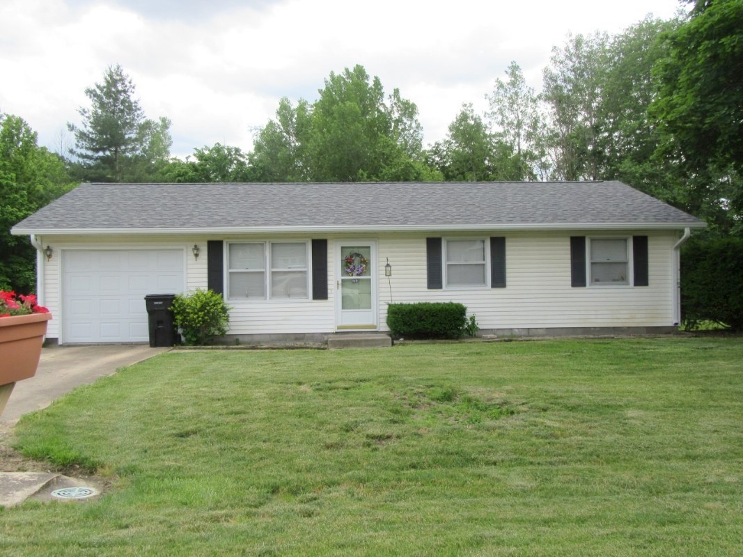 525 Jill Street, Pittsfield, IL  62363
