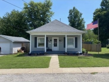443 Gay St. Pittsfield, Illinois