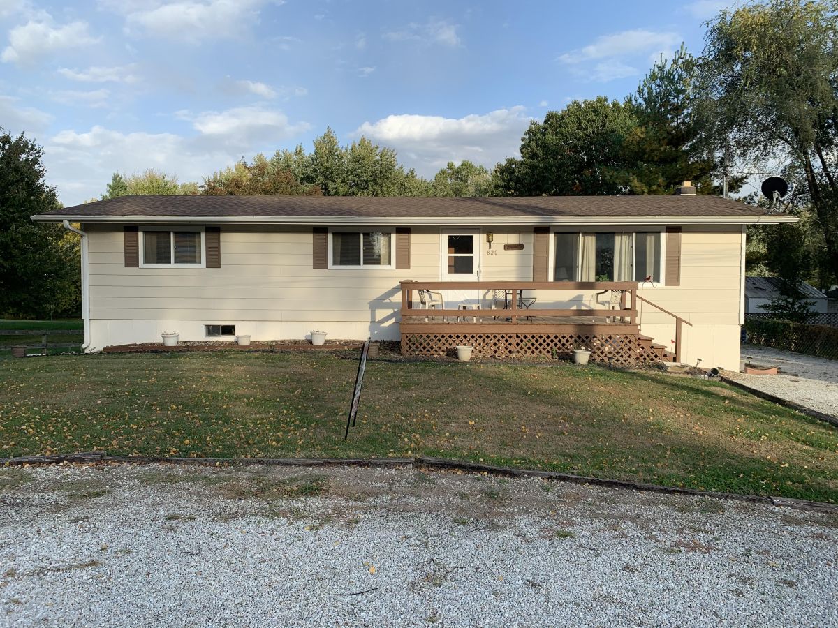 820 North Orchard St., Pittsfield, IL  62363
