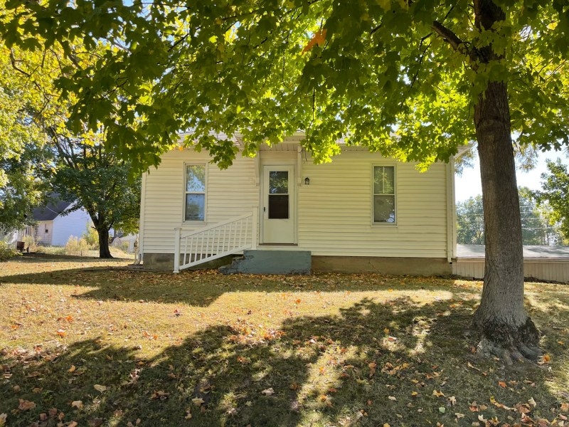 32731 Jim Town Hollow, Summer Hill, IL  62363