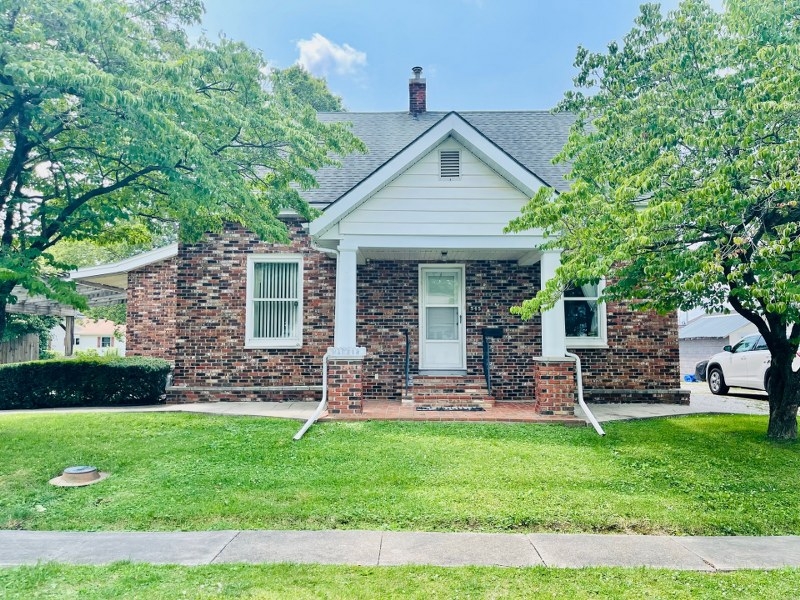 545 W. Grant St., Pittsfield, IL  62363