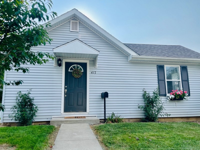 417 N. Dutton St., Pittsfield, IL  62363