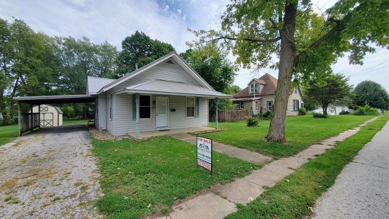 216 N. Illinois, Pittsfield, IL  62363