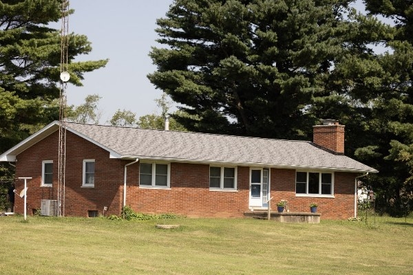 1225 Stanton Airport Road, Riverton, IL