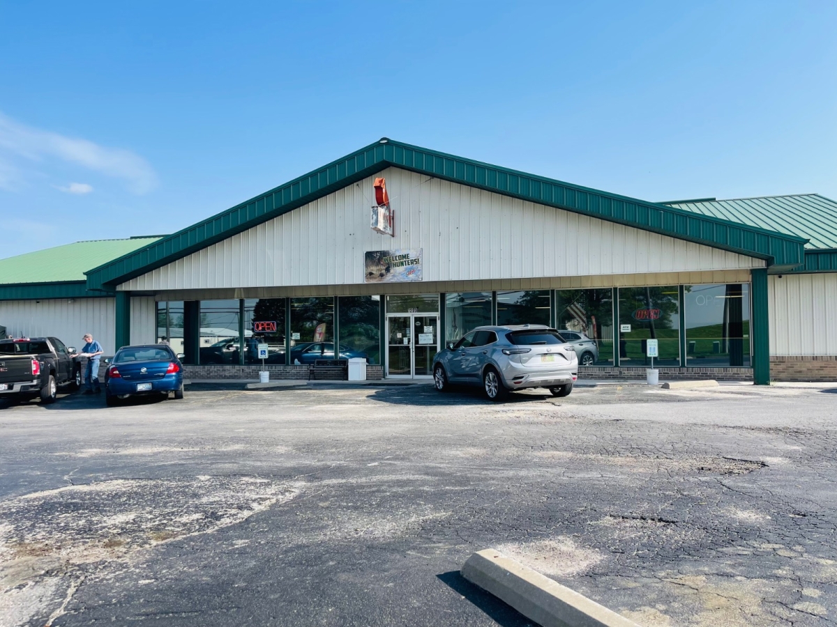 1299 W. Washington St., Pittsfield, IL  62363