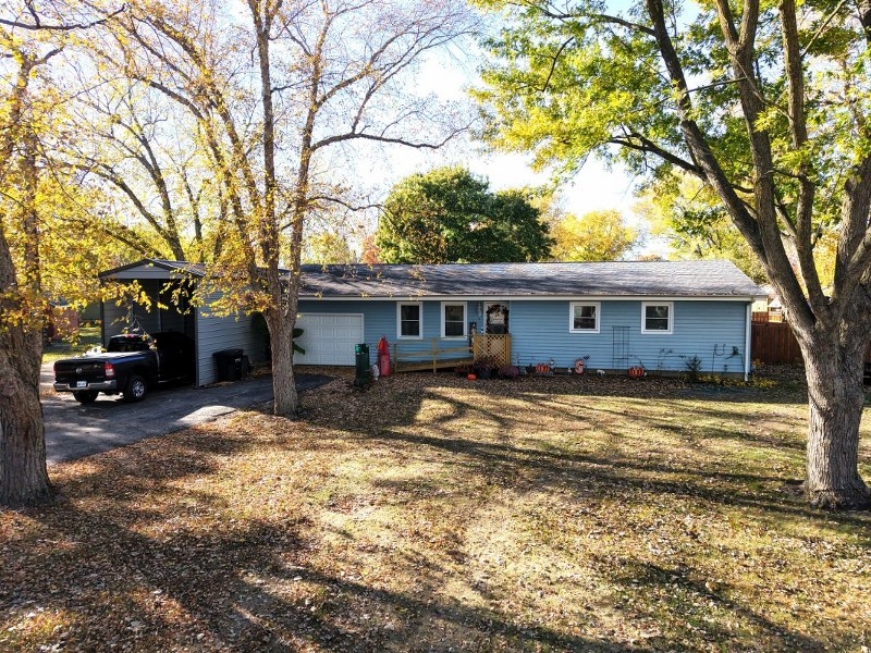 201 Locust Street, Meredosia, IL  62665