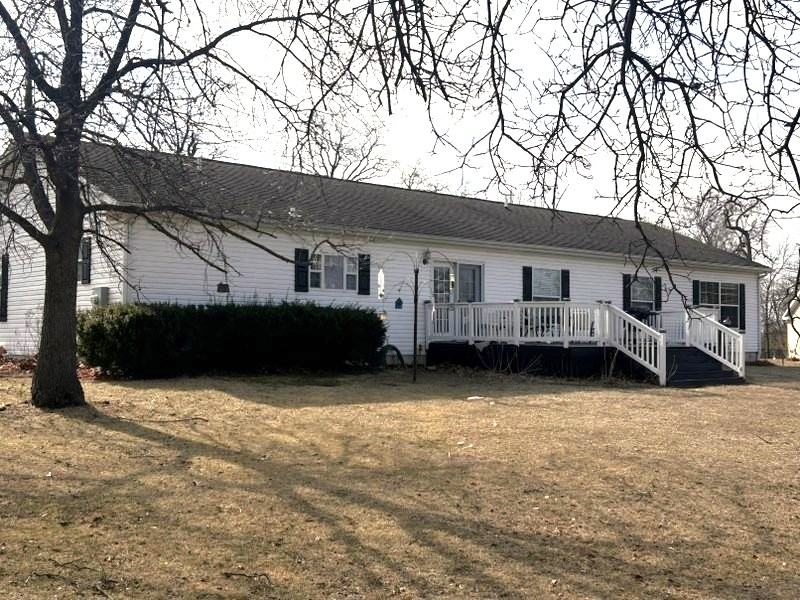 #2 Candle Tree Circle, Beardstown, IL  62618