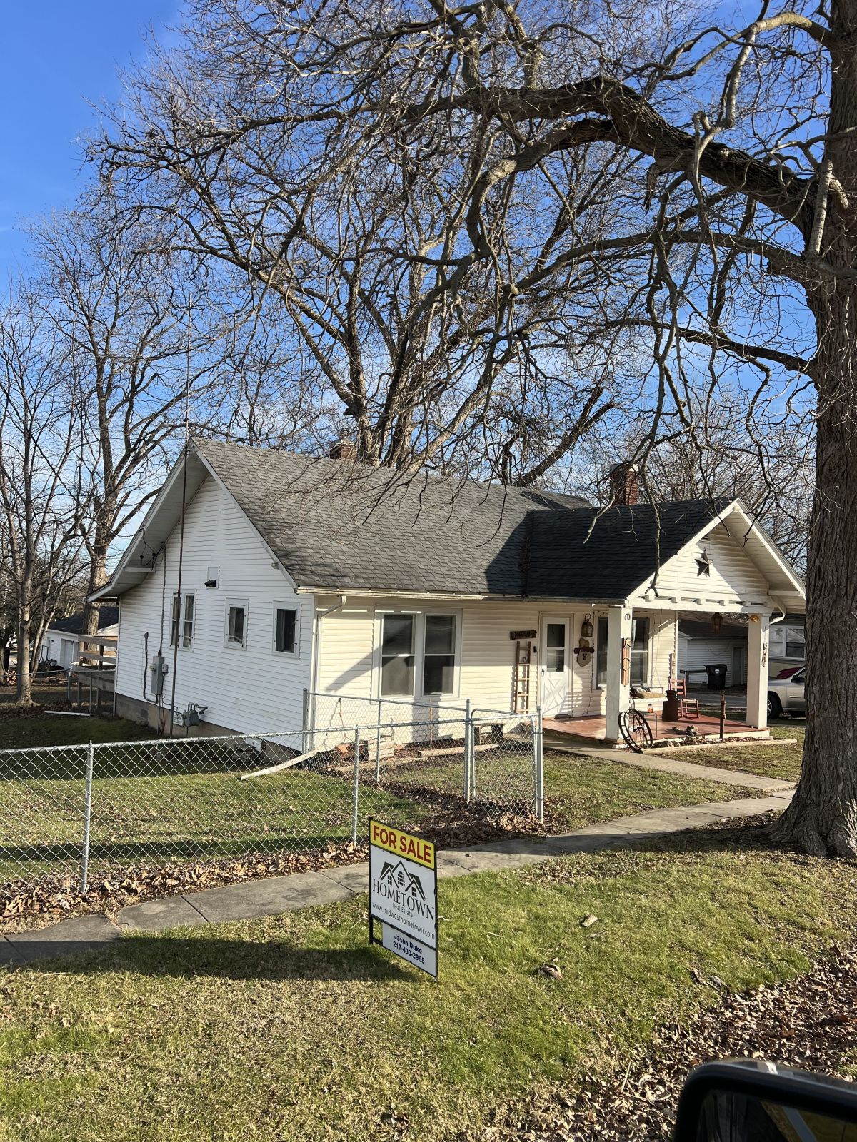 112 N. Chandler, Griggsville, IL