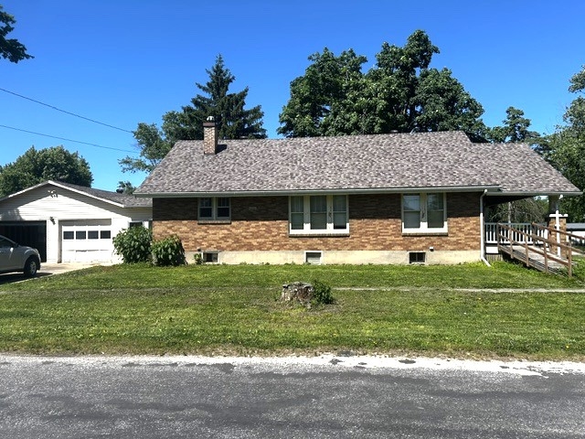 200 W. South St., Perry, IL  62362
