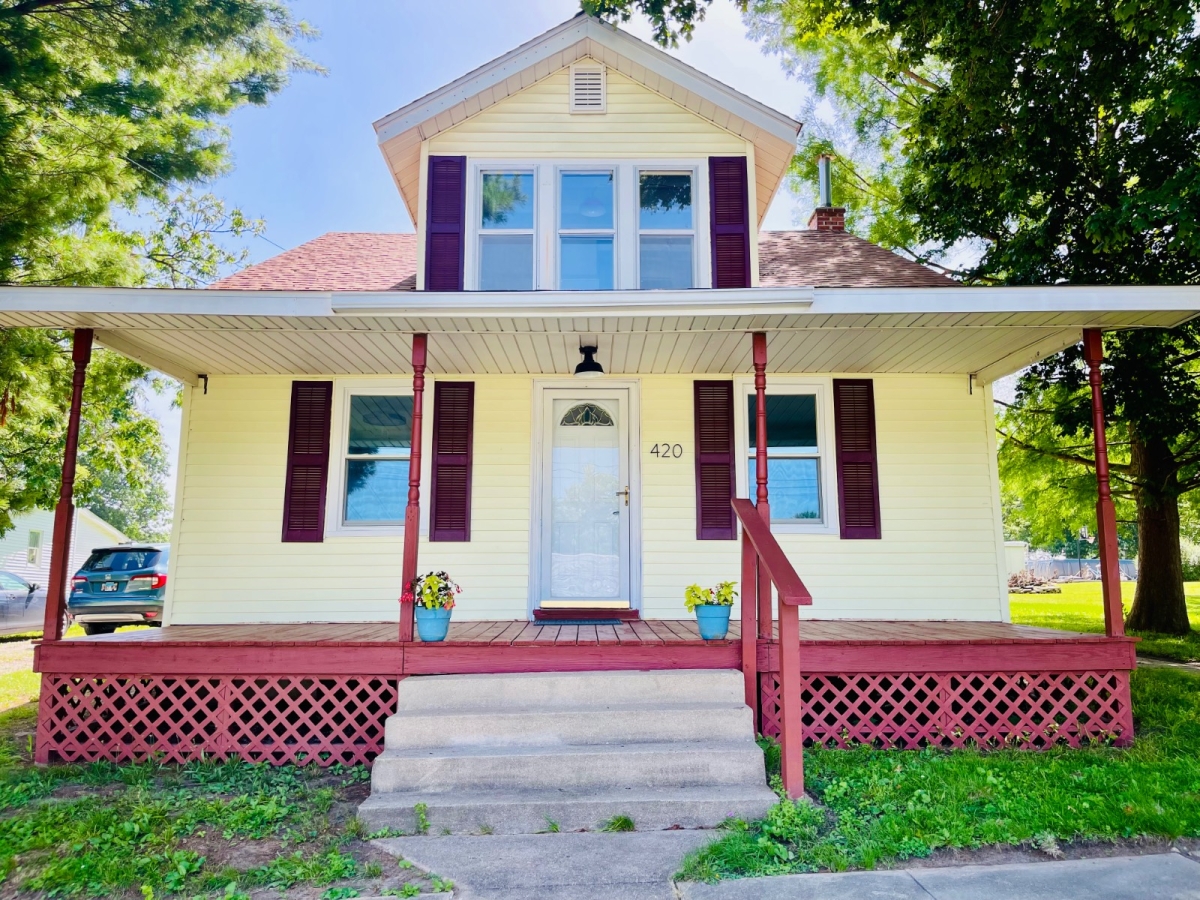 420 N. Illinois St, Pittsfield, IL 62363 420 N. Illinois St, Pittsfield, IL 62363