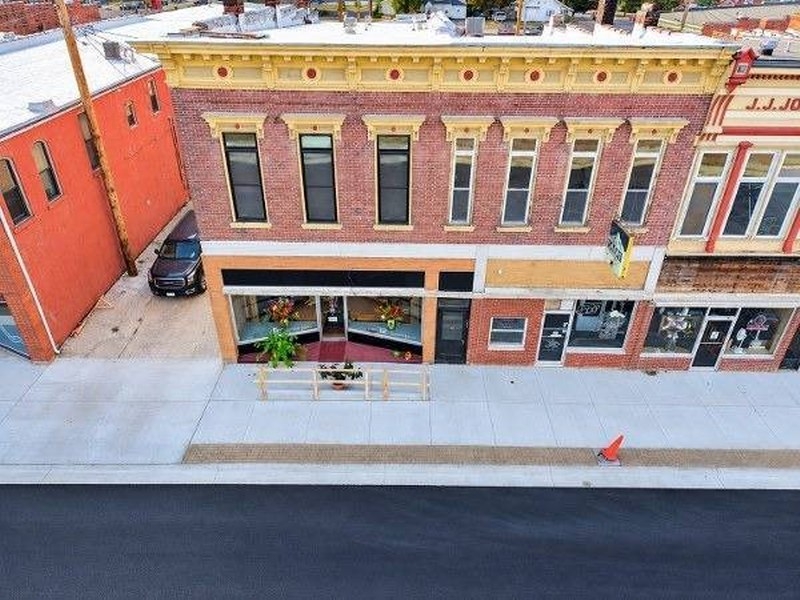 117 N. Madison, Pittsfield, IL